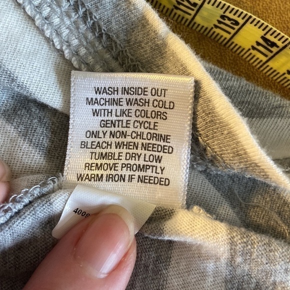 🦄 So Gray and White Striped Cap Sleeve Top Size Juniors Large - Picture 6 of 8